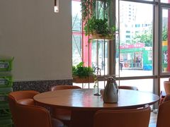 -红樱桃·欢乐餐厅(太原里店)