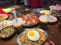 -萍姐火锅·公路夜市(武汉首店)