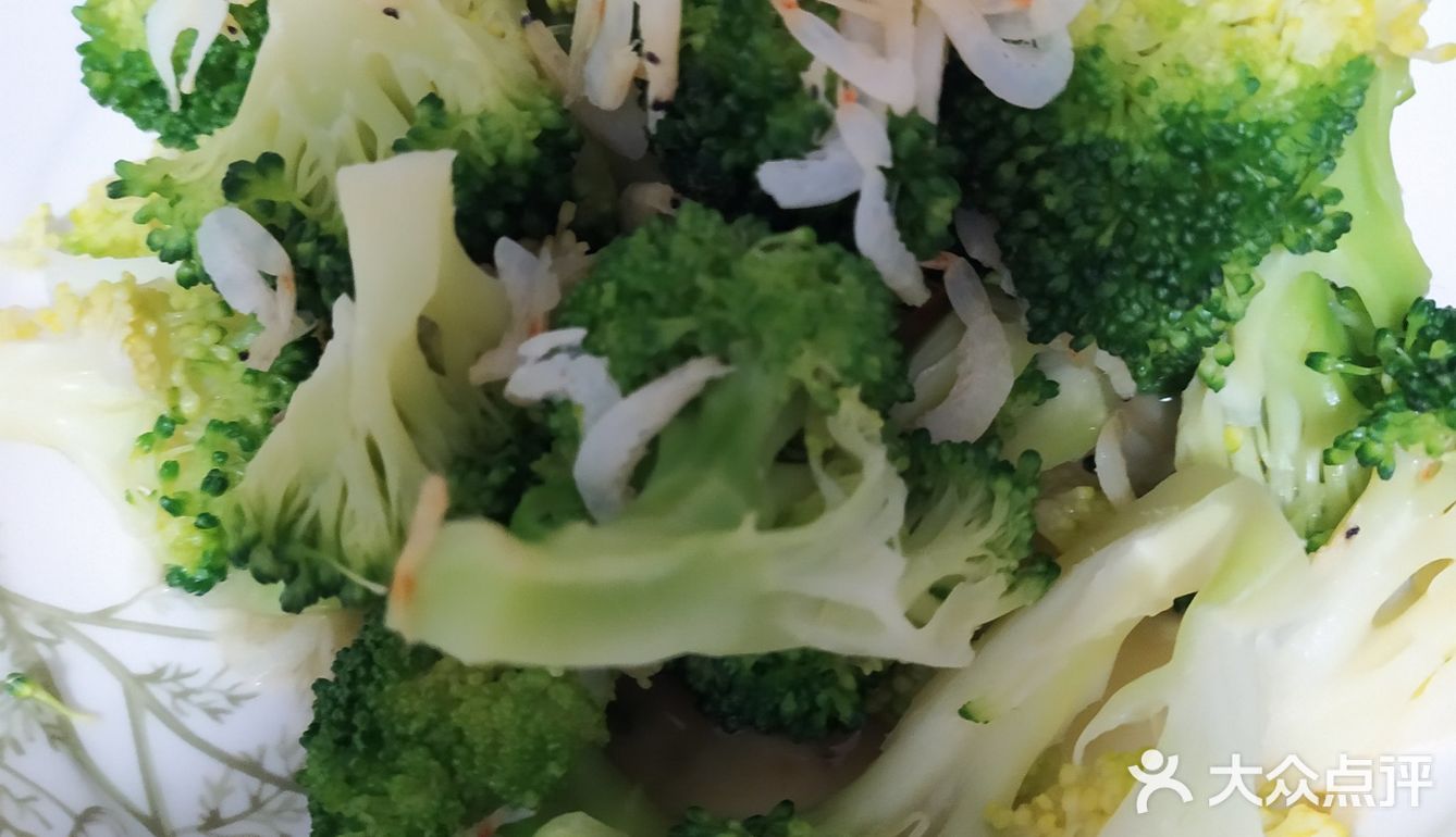 维生素满分的清炒西蓝花C道出位