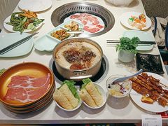 -犇放和牛烤肉·烤榴莲自助(苏宁城市奥莱店)