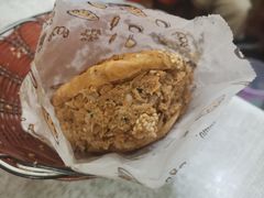 -万红路羊汤烧饼店(将台路店)