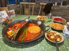 -五里关火锅(上海鑫耀·光环Live店)