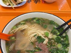 -德元兰州纯汤牛肉面(深圳首店)