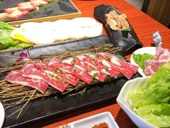 -山之屋炭火烧肉·生啤畅饮(大朗万科中央公园店)