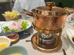 -雍哲港式餐厅(椒江万达店)