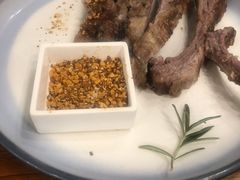 手抓羊肉-塔哈尔·新疆盛宴(城西银泰店)