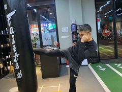 -Freedom Fitness私教健身俱乐部(徐虹北路店)