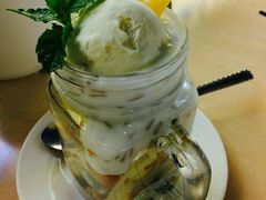 -来龙里 精致 东南亚餐室(万象城店)