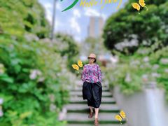 -UNI UNI(环亚凯瑟琳店)