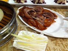 -大鸭梨烤鸭店(金顶街店)