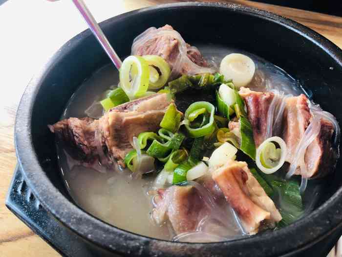 大排骨汤 韩牛汤饭( )( )