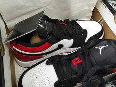 -ABC MART(心斎橋店)