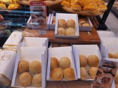 -巴黎贝甜(大宁国际商业广场店)