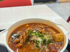 -锅神麻辣烫