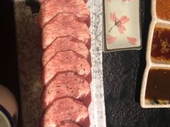 -虎焱炭火烧肉