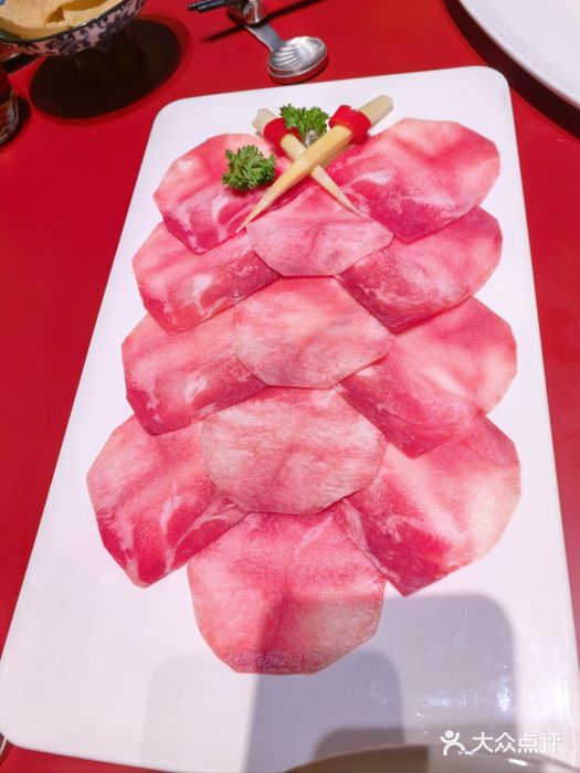 红雀围·海鲜火锅(陆家嘴中心店)和牛牛舌图片
