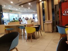 用餐区-DQ·蛋糕·冰淇淋(包河万达店)