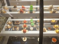 -湖景知味西餐厅•自助餐• 轻食(南京金茂威斯汀大酒店)
