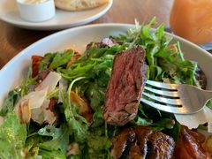 牛肉沙拉-ROAST coffee & eatery
