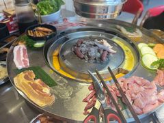 -哈哈碳都·牛肋条无限自助烤肉(台江万达店)