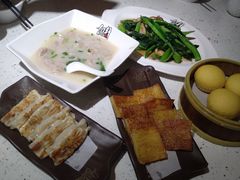 黄金糕-如轩海鲜砂锅粥(名都店)