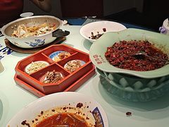 -老萍巷莲花血鸭·萍乡地标江西菜(步行街店)