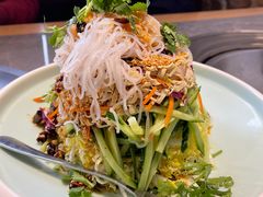-锅老头海鲜铁锅炖