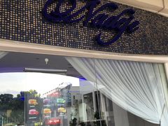 -Nadeje(Plaza Mahkota)