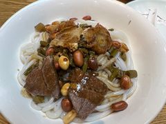 -牛八宝桂林米粉(八里庄店)