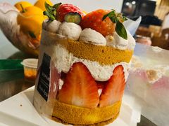 经典草莓蛋糕-DOPAMINE多巴胺·甜品面包·生日蛋糕(国贸店)