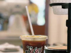 -SAFARI COFFEE