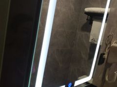 -逸米精选公寓(广州火车站西村地铁站店)