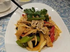 -巴扎美食·新疆菜·西域歌舞表演餐厅(新疆大厦店)