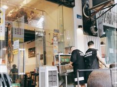 门面-月半小炉焖烤