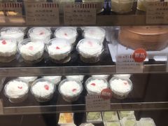 -红宝石·鲜奶小方(莘庄龙之梦店)