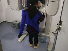 -岳辰齿科(浦东长泰店)