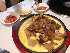 -梨满园韩国料理