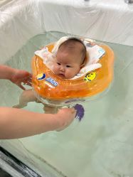 -鱼乐贝贝婴幼儿水育馆(高桥红坊店)