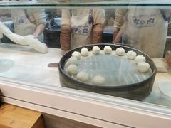 -李与白包子铺(桐梓林店)