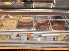-VENCHI 闻绮(上海佛罗伦萨小镇店)