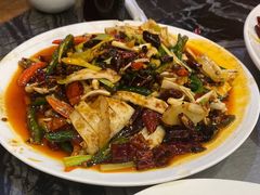 火爆黄喉-江湖黑大兔(杨家坪店)