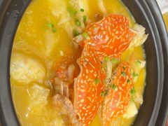 -荣誉海鲜酒楼(海湾店)