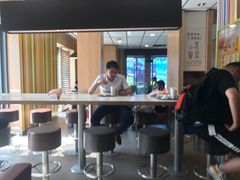 -麦当劳(总统大酒店店)