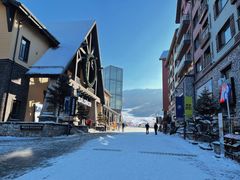-中旅松花湖滑雪场