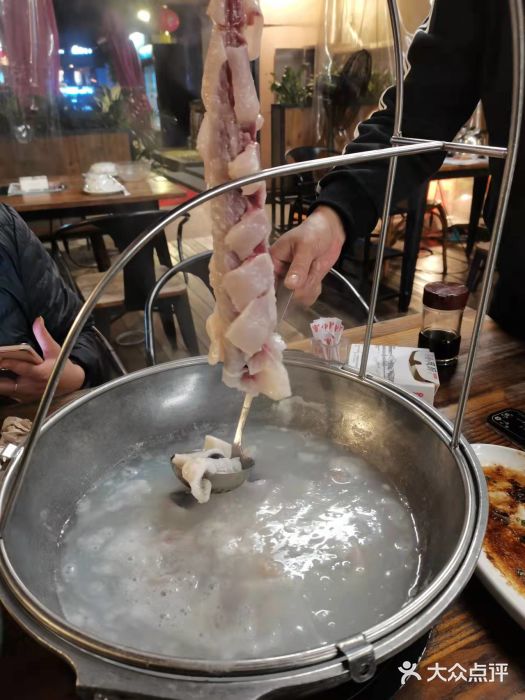 小凤厨顺德鱼坊·经典千层鱼(祈福店)千层鱼锅图片