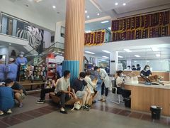 -伟伟宠物医院·瑞派猫友好医院·猫科(光谷店)