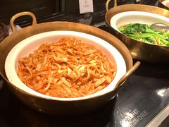 -东方红海鲜百汇(国际大厦店)