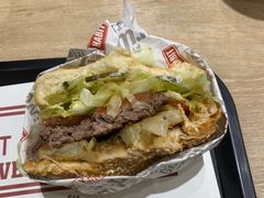 -The Habit Burger Grill 哈比特汉堡(爱琴海店)