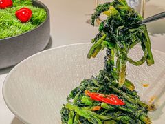 -滩外滩·本帮江浙菜(新天地店)