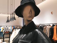 -URBAN REVIVO(西安Momopark店)
